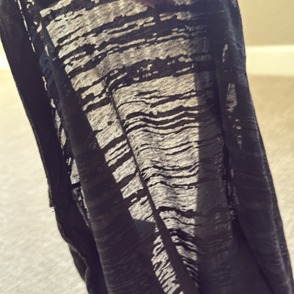 H&M Racerback Tank - Picture 6 of 6